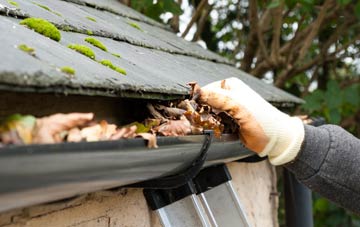 gutter cleaning Spurstow, Cheshire
